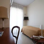 Albergo Miralago Отель 3*