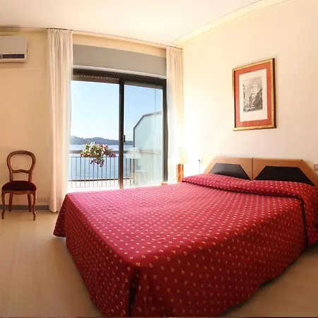 Albergo Miralago 3*