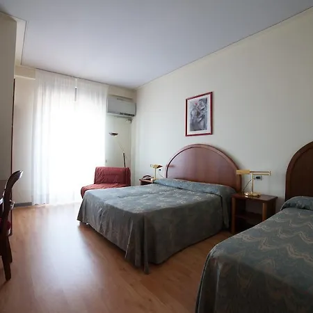 Albergo Miralago 3* Вербания