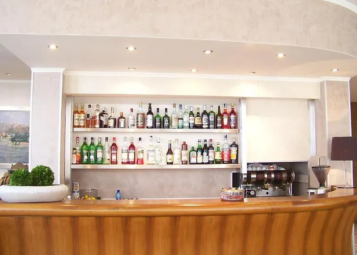 Hotel Albergo Miralago