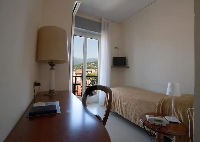 Albergo Miralago 3* Verbania
