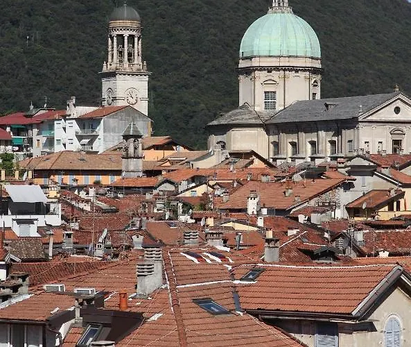 Hotel Albergo Miralago 3*